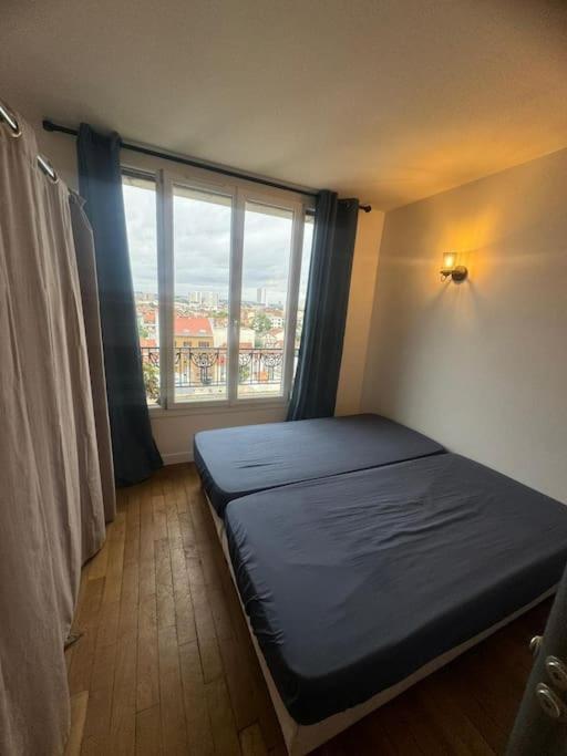Luxueux Appartement La Defense - Porte Maillot - Parc De Bagatelle - Jardin D'Acclimatation - 6 Pers โคล็อมบ์ ภายนอก รูปภาพ